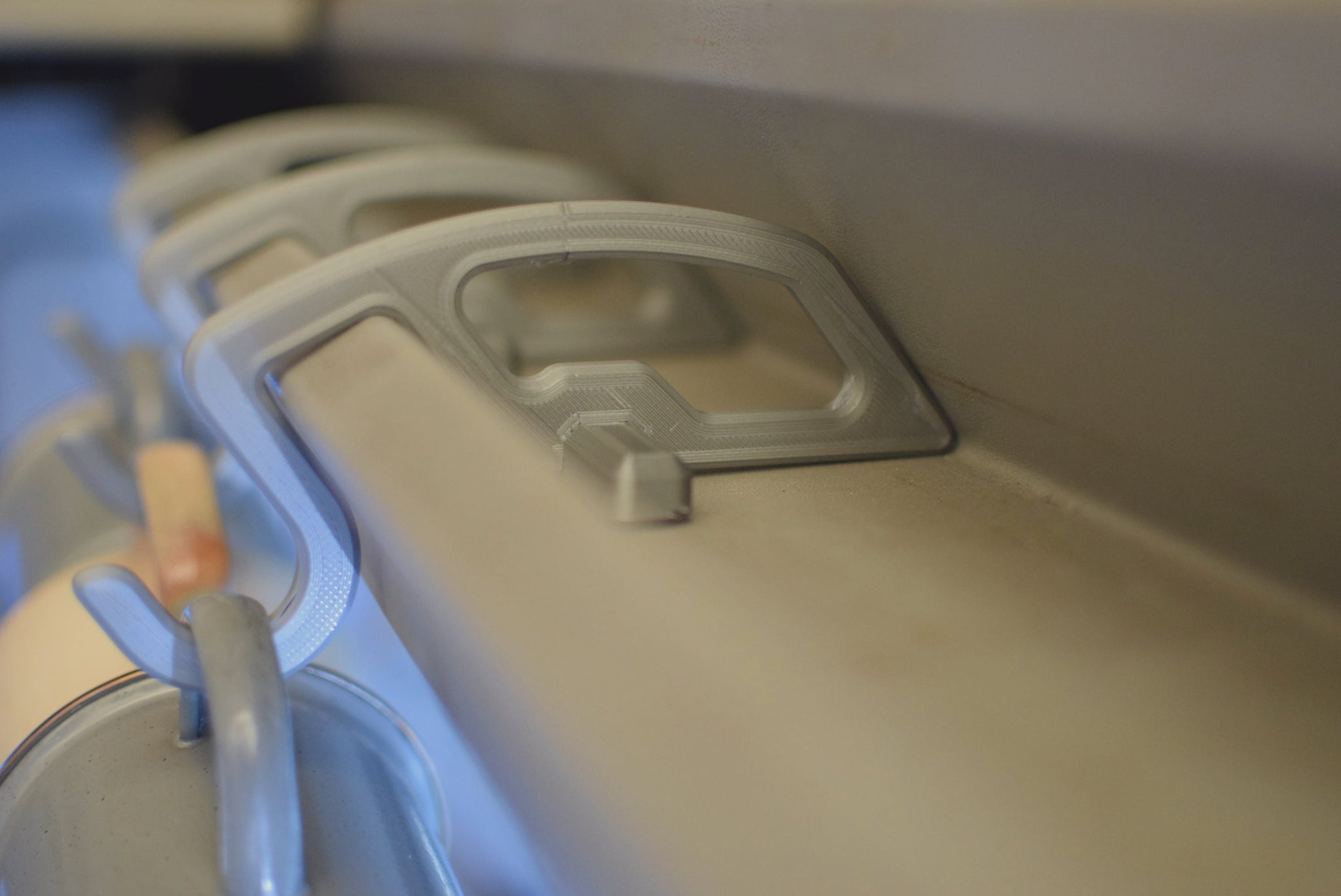 Track Hook (Vanagon)