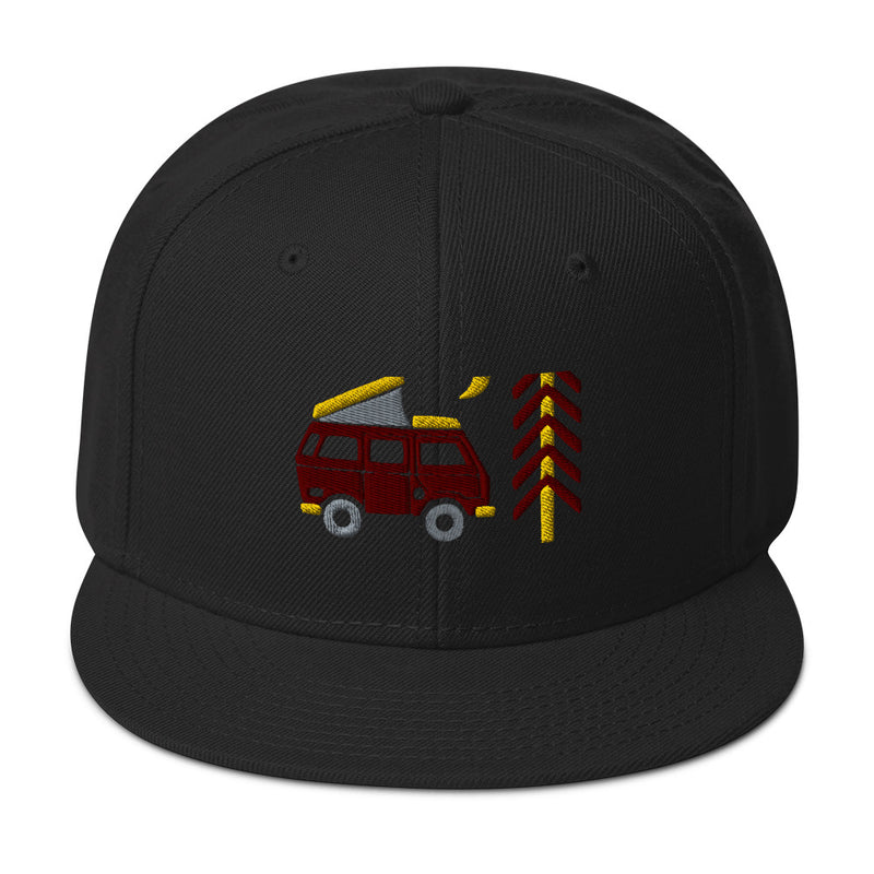 Allez dehors Van & Moon Snapback Hat