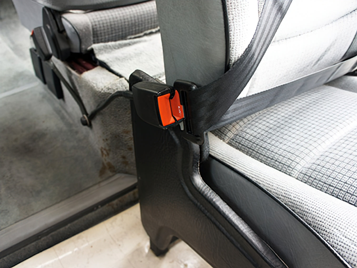 Vw t4 shop seat belt