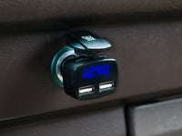 Thumbnail of Chargeur de voiture double USB 4-en-1 avec affichage numérique