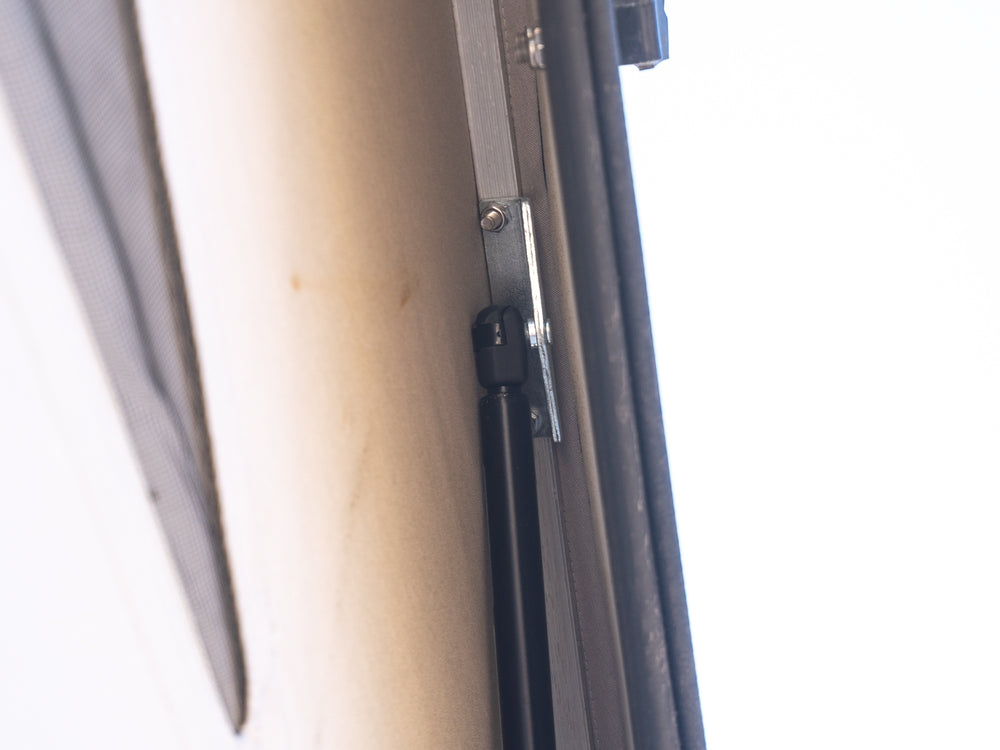 Poptop lift assist for vanagon GoWesty