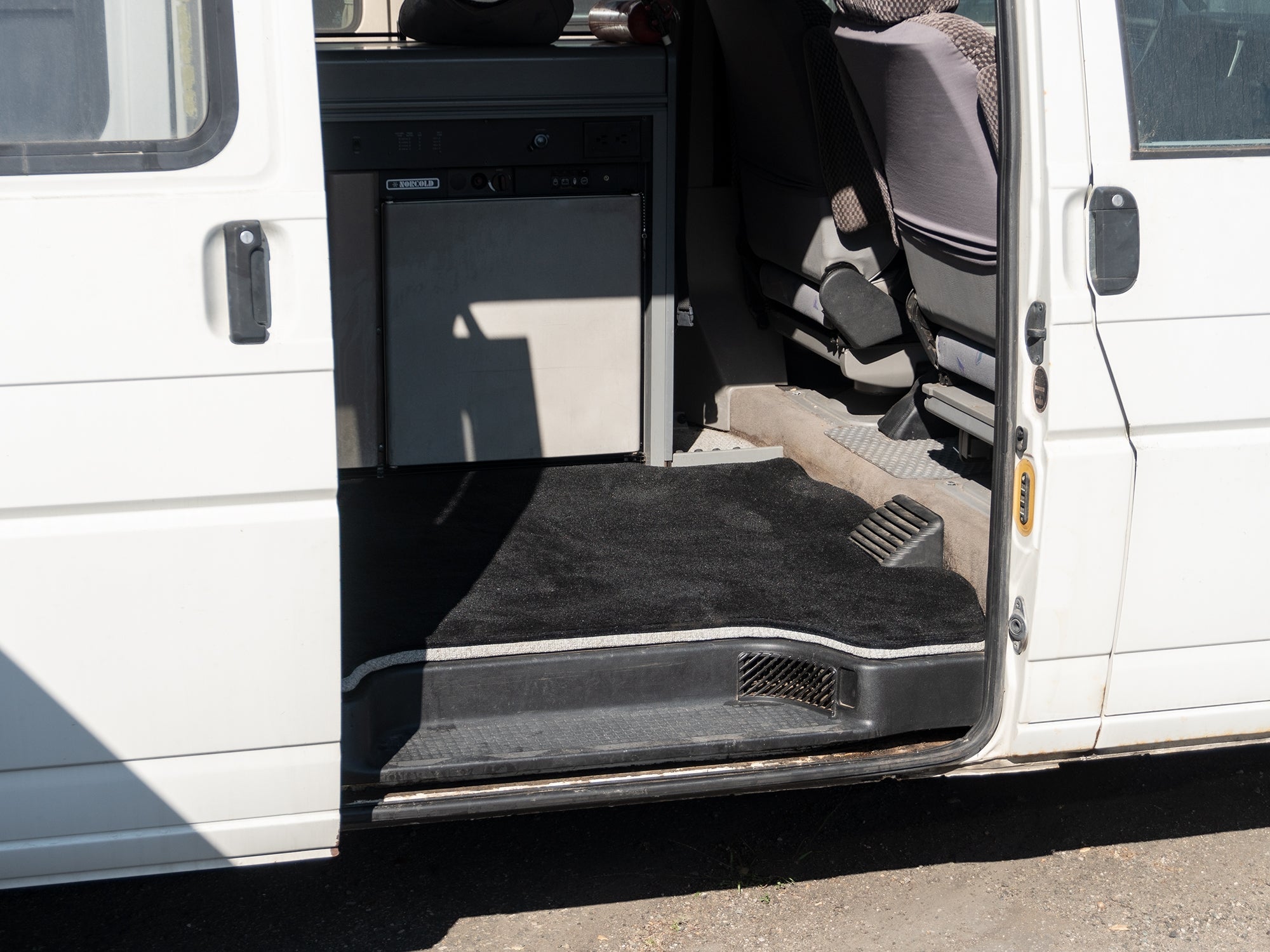 Carpet Mat - Living/Passenger Area [Winnebago] | GVW-7570 | GoWesty